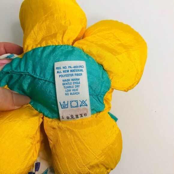 vintage fisher price jungle friends yellow lion rattle #3704 soft plush 1995 - Picture 7 of 9